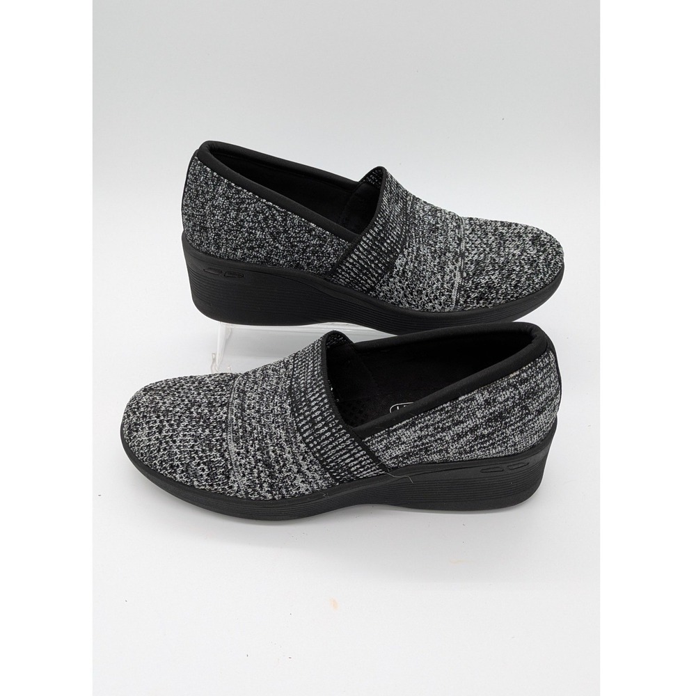 Skechers Air Cooled Memory Foam Slip On Shoes Women's Size 8 Black White